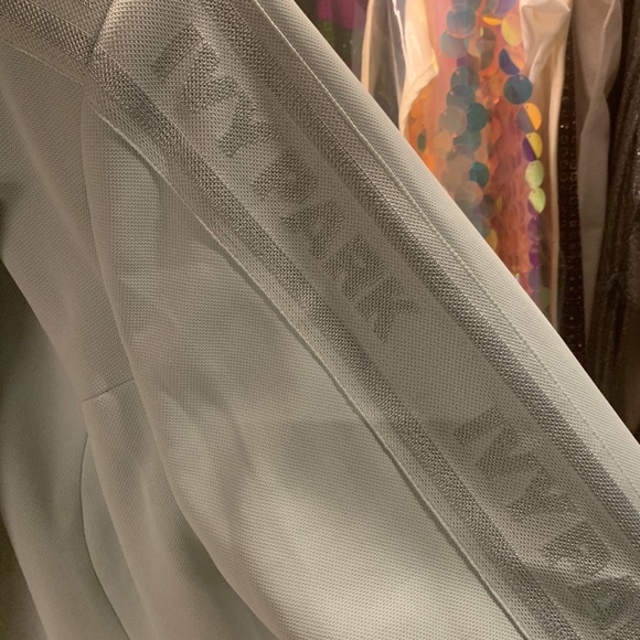 Adidas x Ivy Park Suit Jacket 🔥 - Picture 8 of 10